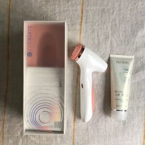 AgeLoc LumiSpa iO and Treatment Cleanser